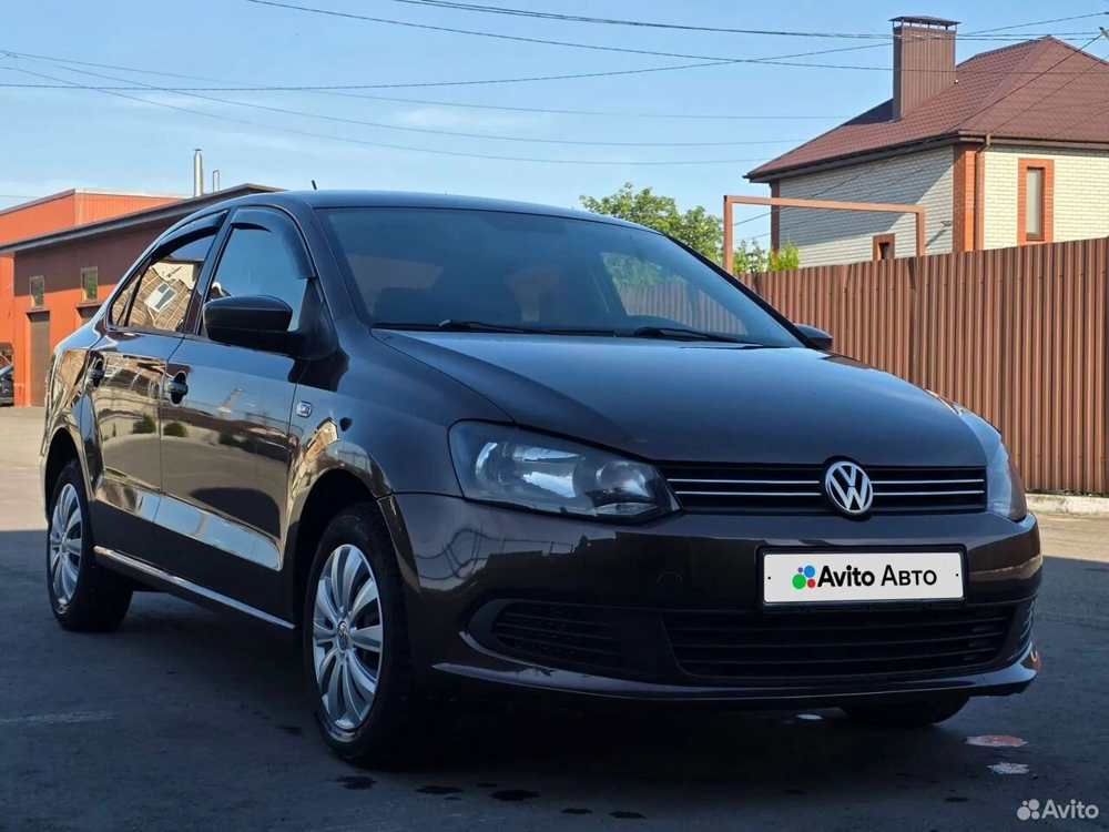 Volkswagen Polo 1.6 AT, 2015, 286 182 км
